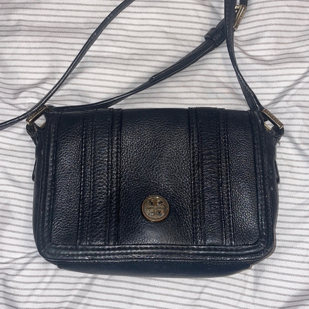 Tory Burch black messenger bag/crossbody